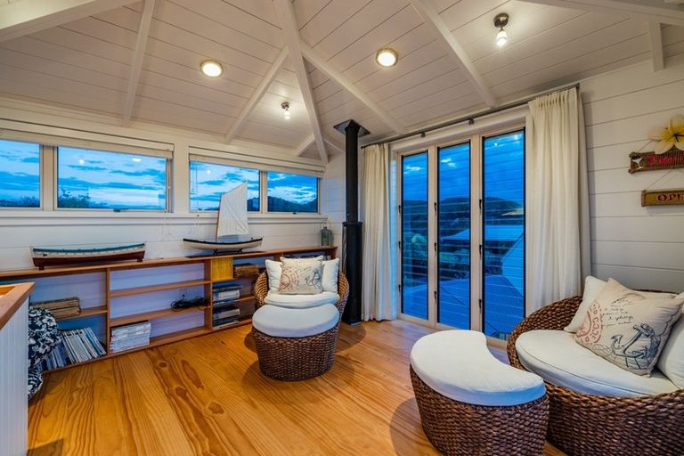 Photo of property in 20 Waetford Road, Matapouri, Whangarei, 0173