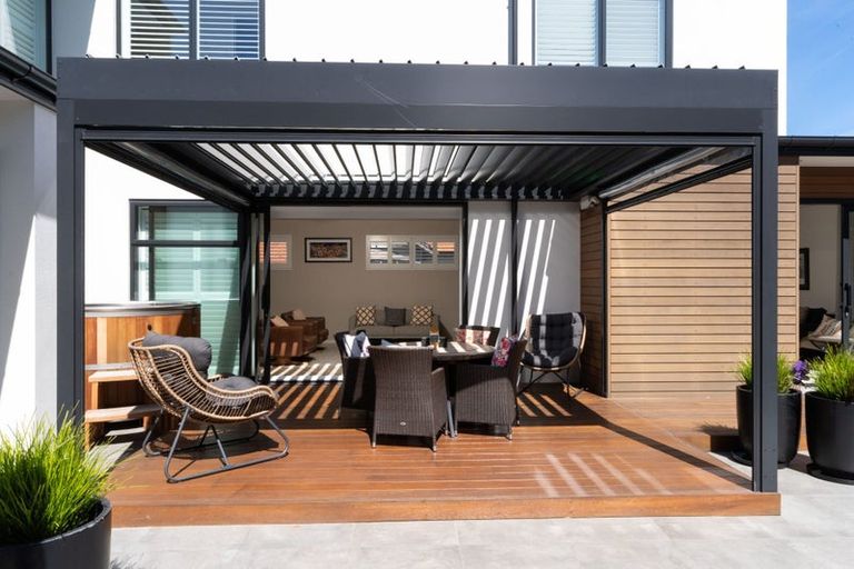 Photo of property in 10 Tui Street, Fendalton, Christchurch, 8041