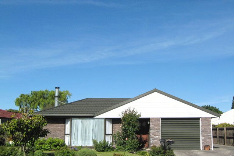 Photo of property in 17 Colchester Place, Templeton, Christchurch, 8042
