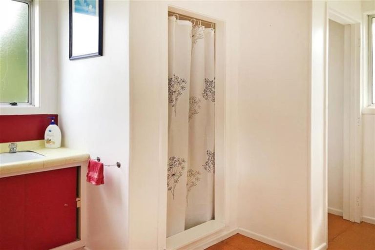 Photo of property in 5 Miro Street, Kaka Point, Balclutha, 9271