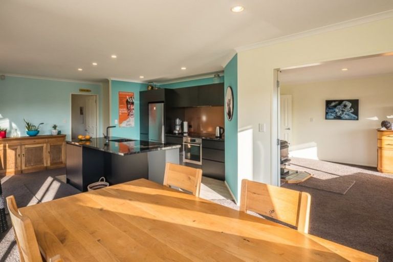 Photo of property in 42 Harry Shaw Way, Raumati South, Paraparaumu, 5032