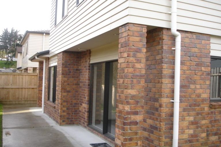 Photo of property in 64b Peverill Crescent, Papatoetoe, Auckland, 2025