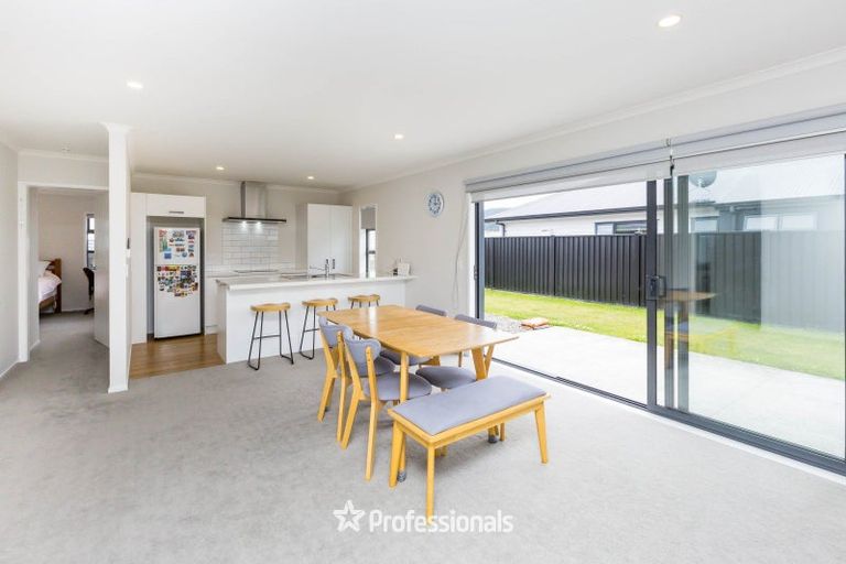 Photo of property in 36 Filmer Crescent, Wallaceville, Upper Hutt, 5018