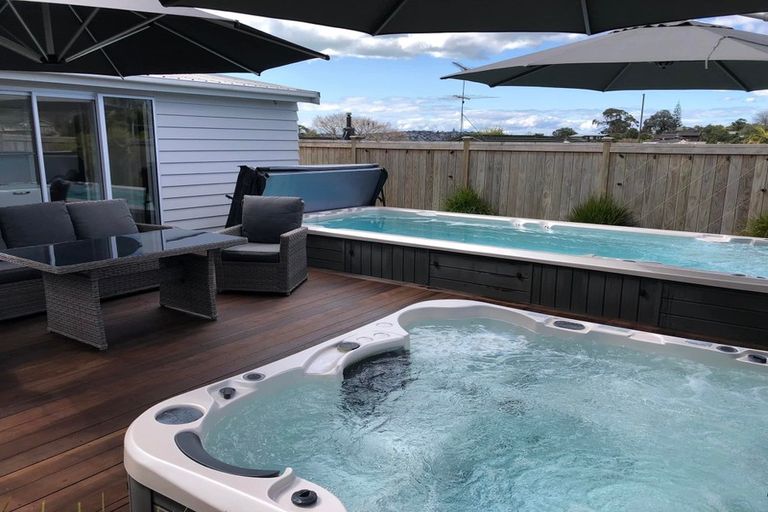 Photo of property in 68 Udys Road, Pakuranga, Auckland, 2010