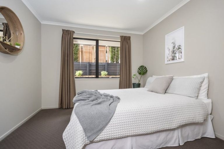 Photo of property in 2 Lochay Place, Pyes Pa, Tauranga, 3112