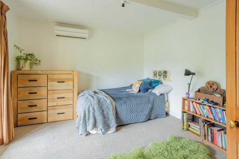 Photo of property in 2 Shackleton Terrace, Lyttelton, 8082