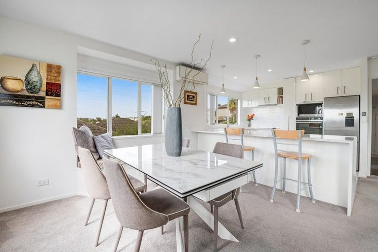 Photo of property in 69 Bluebird Crescent, Unsworth Heights, Auckland, 0632