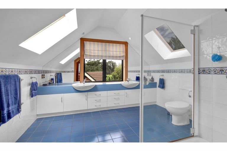 Photo of property in 2 Conways Road, Cust, Rangiora, 7471