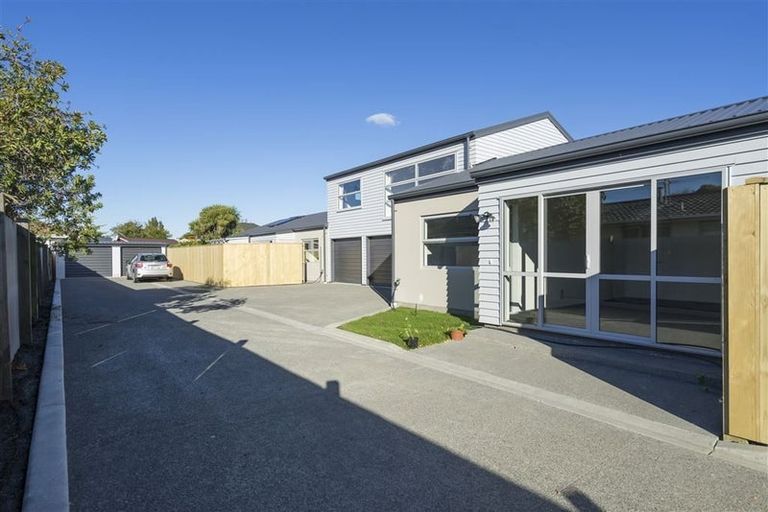 Photo of property in 2/172 Geraldine Street, Edgeware, Christchurch, 8013