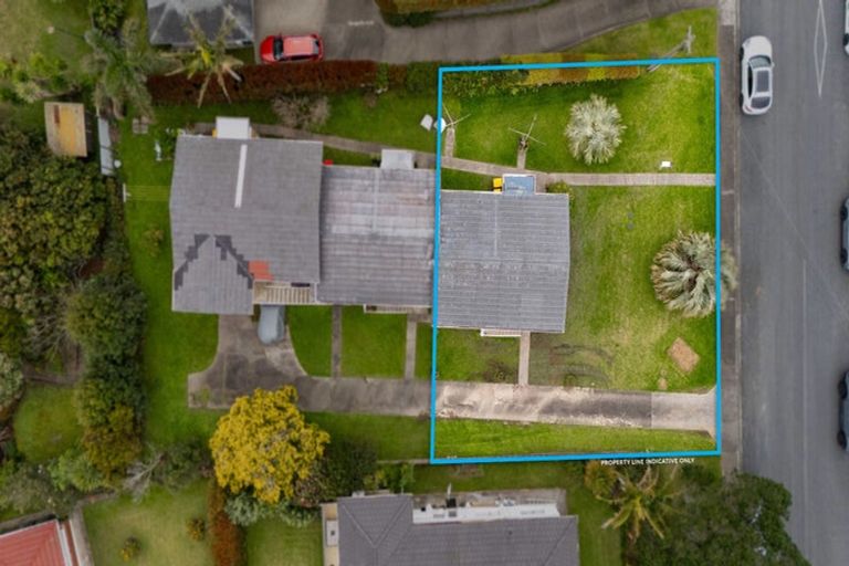 Photo of property in 1/14 Westwell Road, Belmont, Auckland, 0622