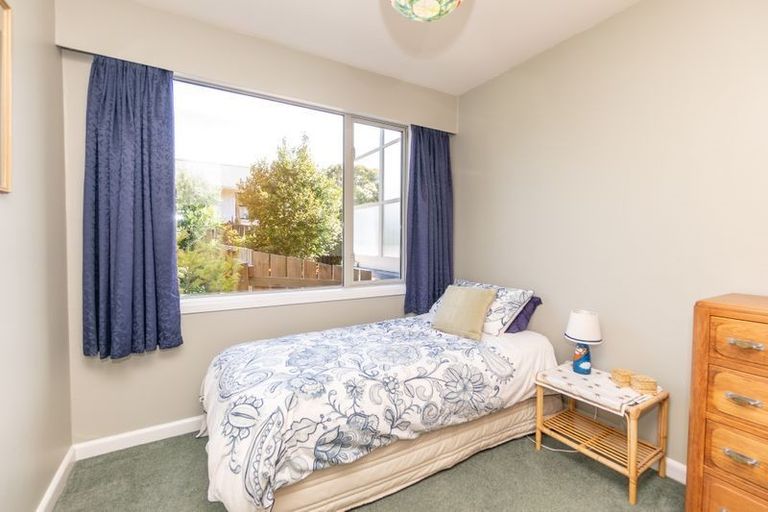 Photo of property in 2/339a Avonhead Road, Avonhead, Christchurch, 8042