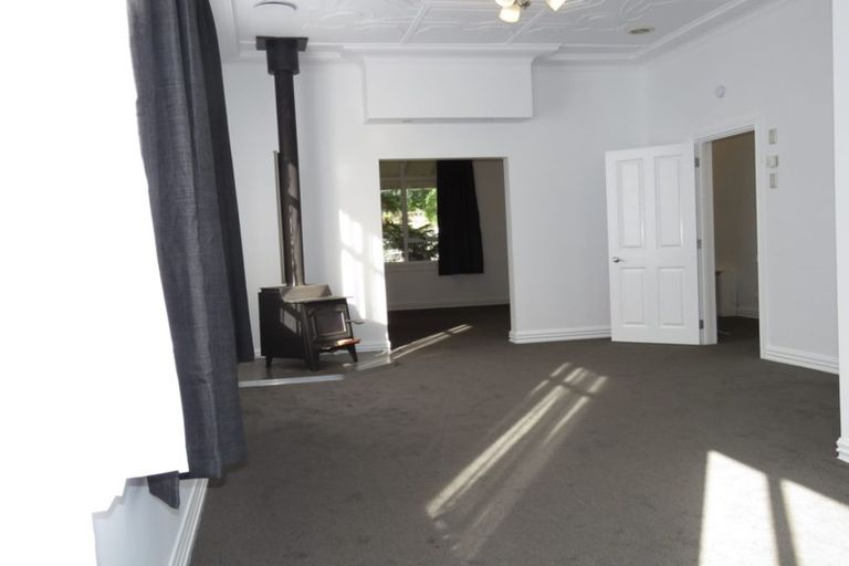 Photo of property in 130 Victoria Road, Saint Kilda, Dunedin, 9012