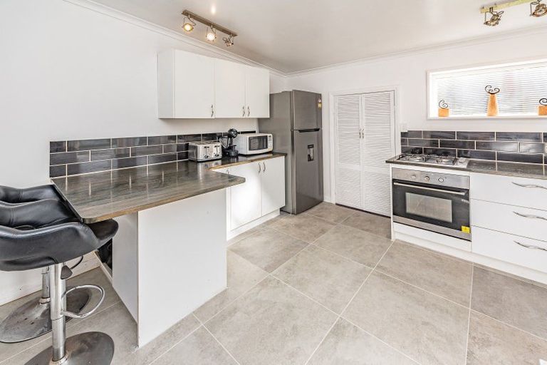 Photo of property in 22 Cambridge Street, Gonville, Whanganui, 4501