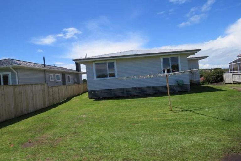 Photo of property in 62 Awanui Street, Merrilands, New Plymouth, 4312