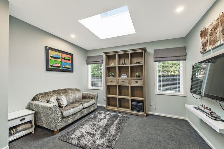 Photo of property in 36 Jacksons Road, Lyttelton, 8082