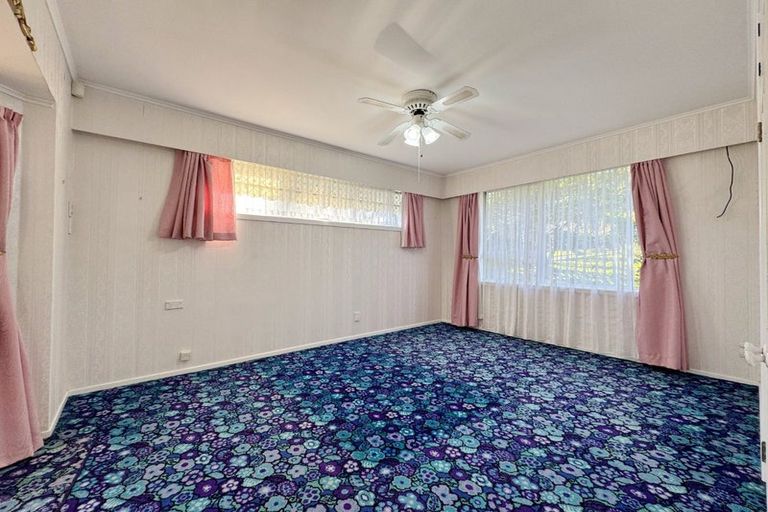 Photo of property in 96 Cardiff Road, Pakuranga, Auckland, 2010