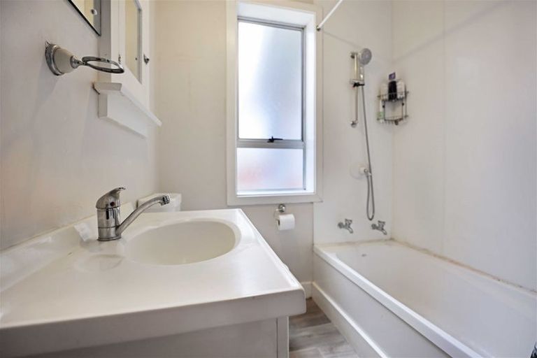 Photo of property in 76 Thomson Street, Tinwald, Ashburton, 7700