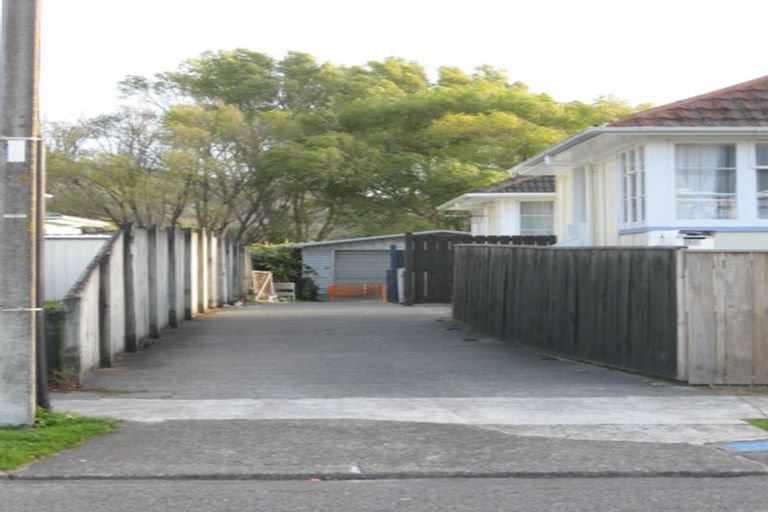 Photo of property in 36a Strand Crescent, Naenae, Lower Hutt, 5011