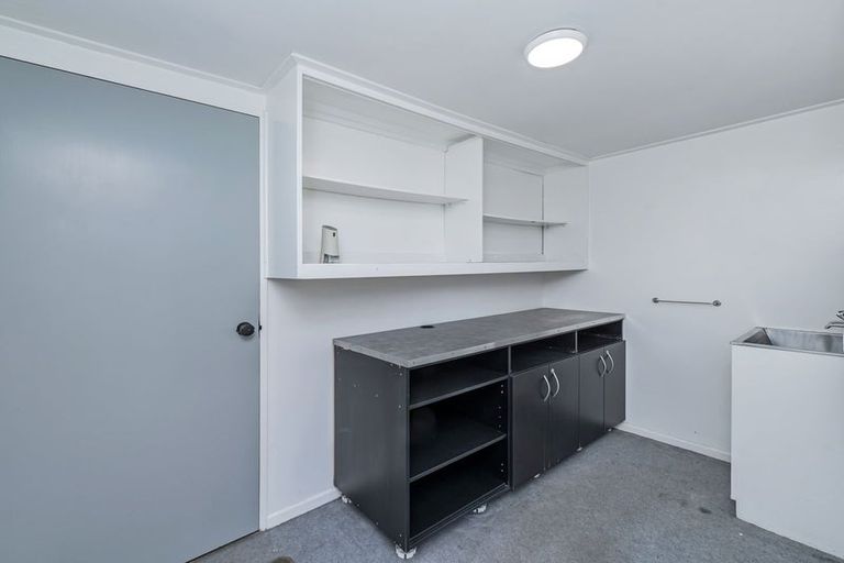 Photo of property in 1/23 Withells Road, Avonhead, Christchurch, 8042