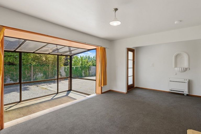 Photo of property in 18a Renfrew Street, Upper Riccarton, Christchurch, 8041