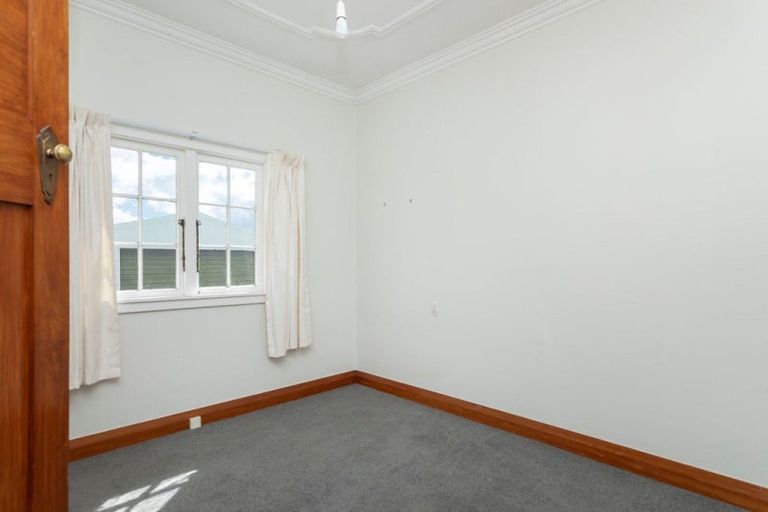 Photo of property in 58 Gordon Street, Dannevirke, 4930