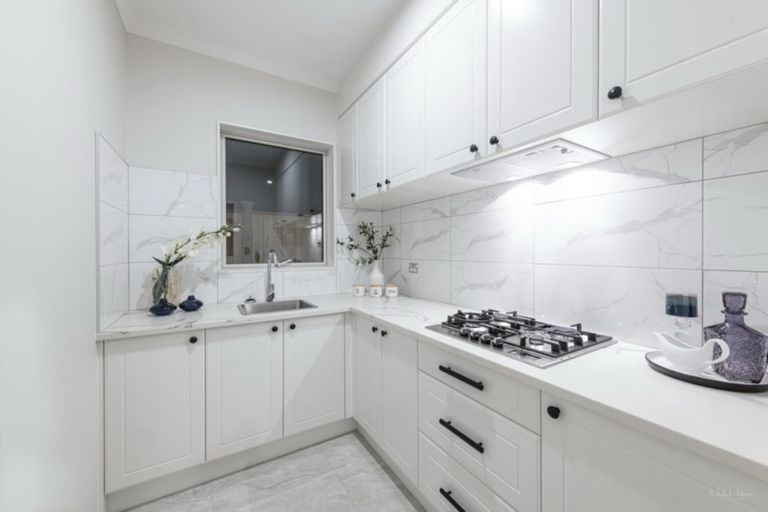 Photo of property in 46 Tir Conaill Avenue, Flat Bush, Auckland, 2019