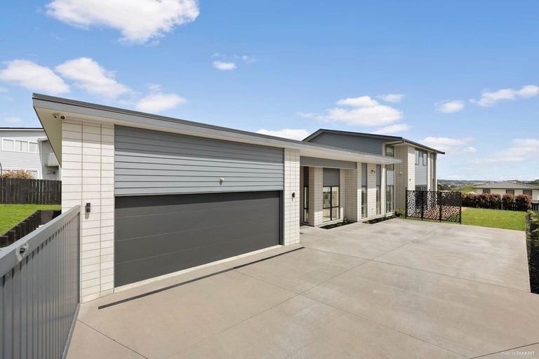 Photo of property in 11 George Town Drive, Beachlands, Auckland, 2018