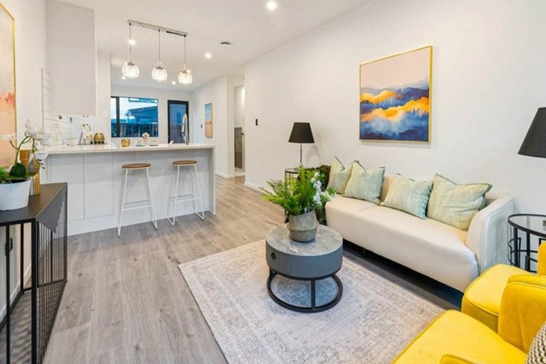 Photo of property in 3/12 William Street, Mangere East, Auckland, 2024