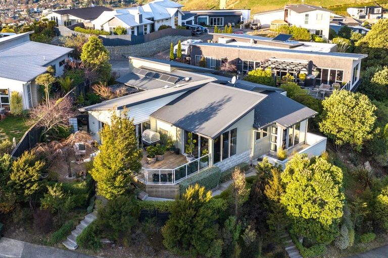 Photo of property in 6 Istana Place, Britannia Heights, Nelson, 7010