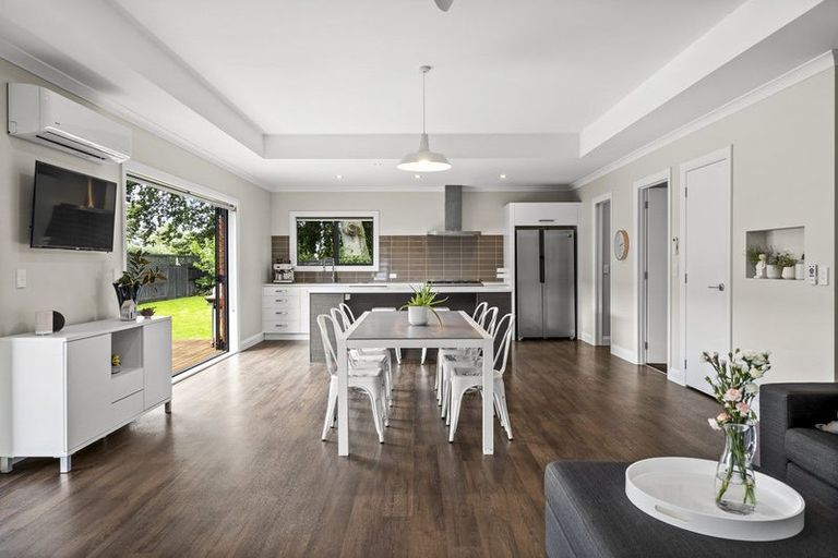 Photo of property in 9 Henry Bell Close, Leamington, Cambridge, 3432