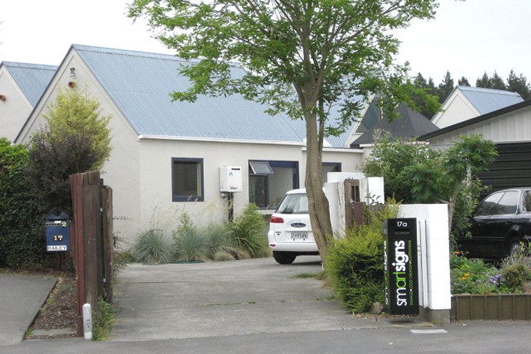 Photo of property in 17a Glen Place, Parklands, Christchurch, 8083