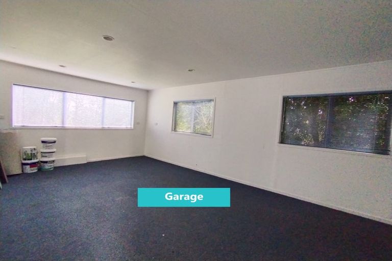 Photo of property in 29 Santiago Crescent, Unsworth Heights, Auckland, 0632