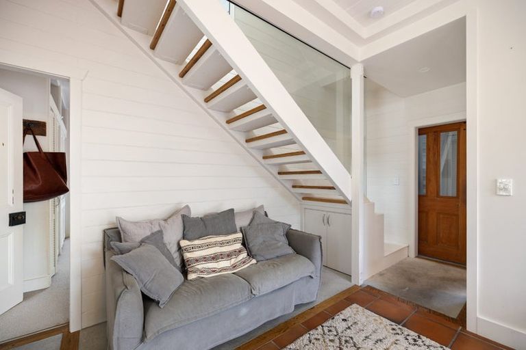 Photo of property in 4 Stoke Street, Sumner, Christchurch, 8081