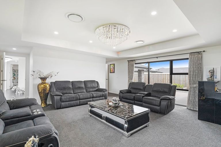 Photo of property in 13 Rosalind Avenue, Darfield, 7510