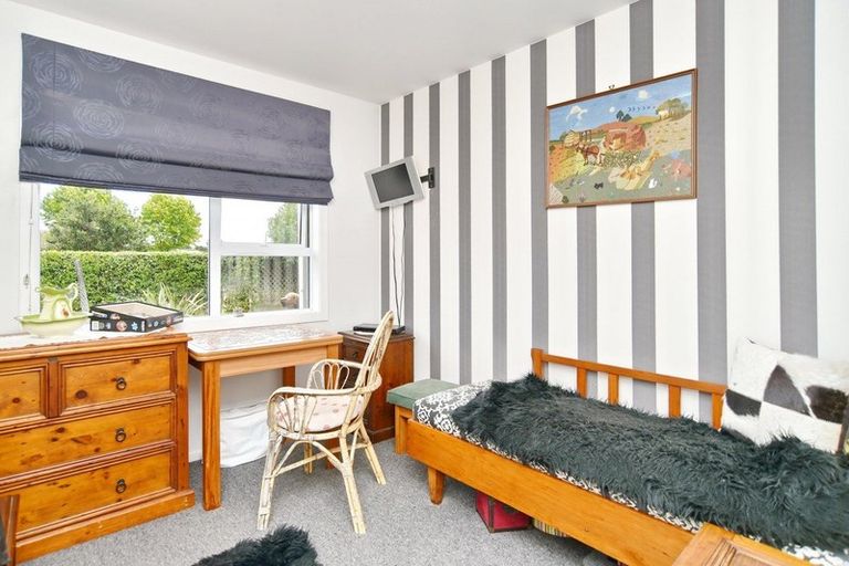 Photo of property in 66a Ayers Street, Rangiora, 7400