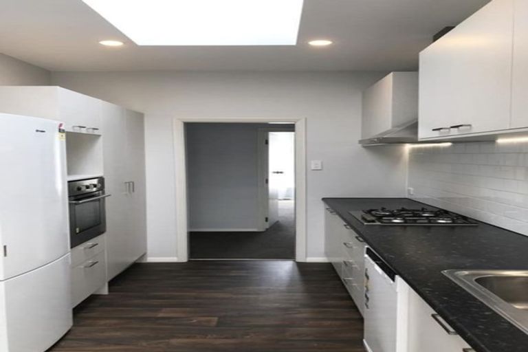 Photo of property in 90 Ellice Street, Mount Victoria, Wellington, 6011