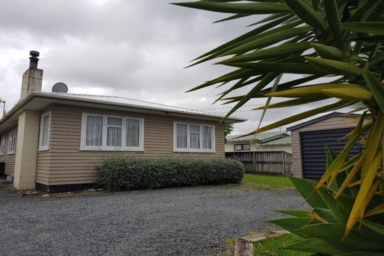 Photo of property in 1/174 Old Wairoa Road, Papakura, 2110