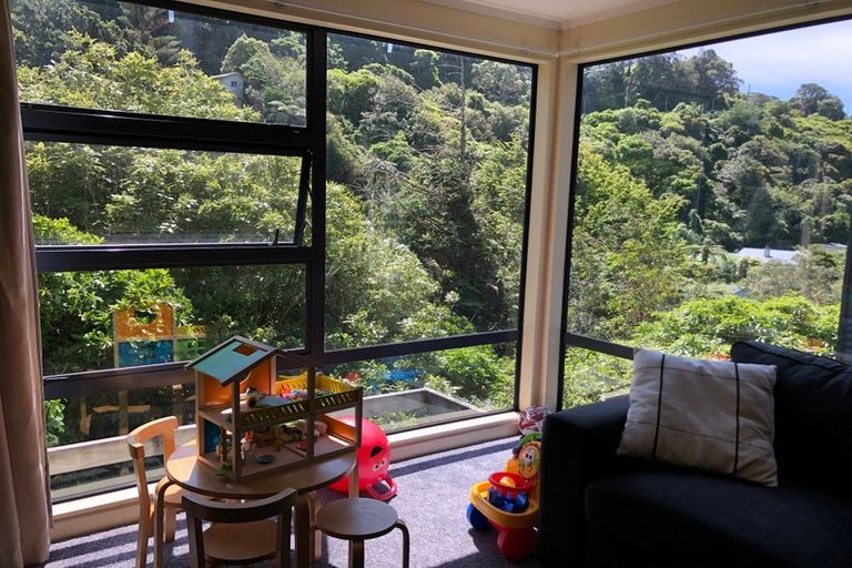 Photo of property in 5 Curtis Street, Karori, Wellington, 6012