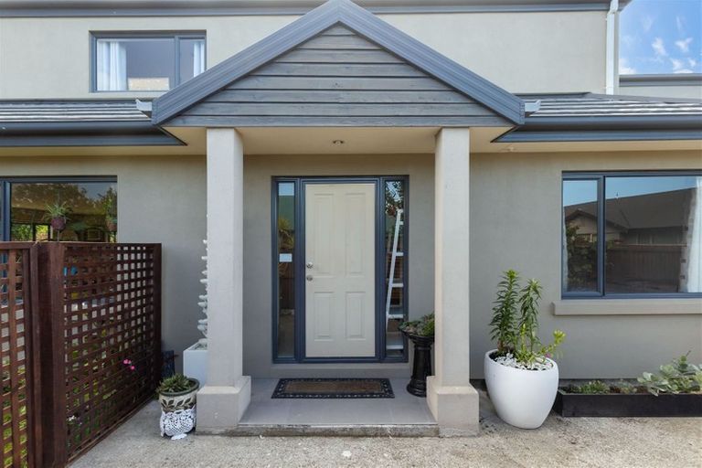 Photo of property in 127 Saint Johns Street, Bromley, Christchurch, 8062