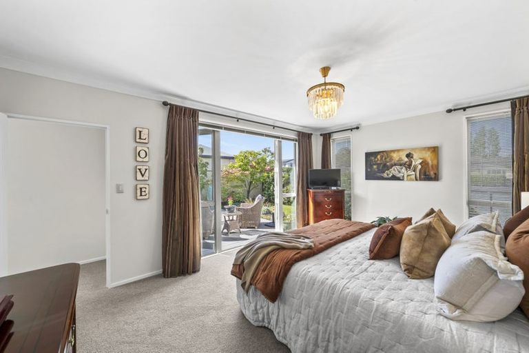 Photo of property in 10 Brookwater Avenue, Northwood, Christchurch, 8051