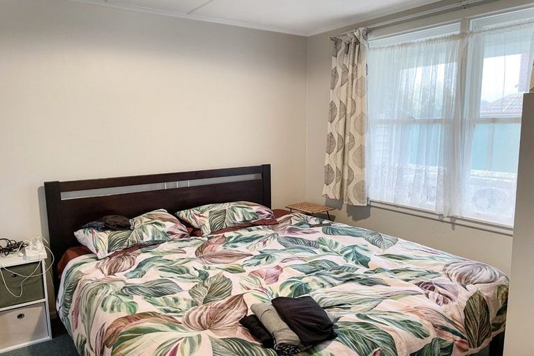 Photo of property in 7 Ripeka Way, Moera, Lower Hutt, 5010