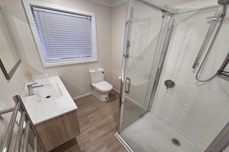 Photo of property in 11 Grimseys Road, Redwood, Christchurch, 8051