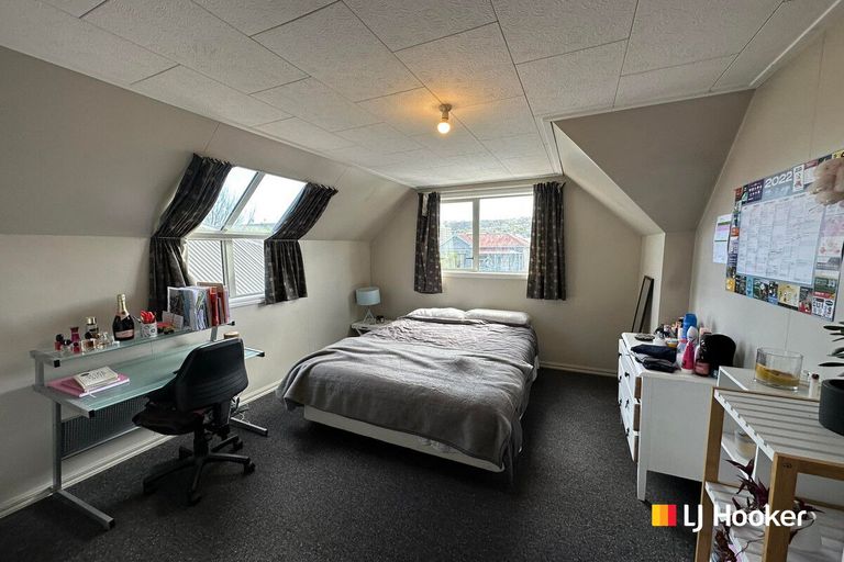 Photo of property in 35 Clyde Street, North Dunedin, Dunedin, 9016