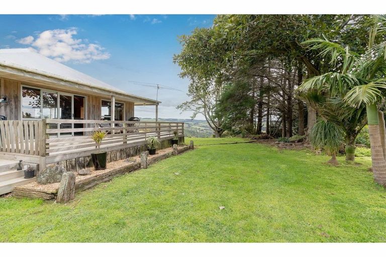 Photo of property in 359 Takou Bay Road, Kaeo, Kerikeri, 0295