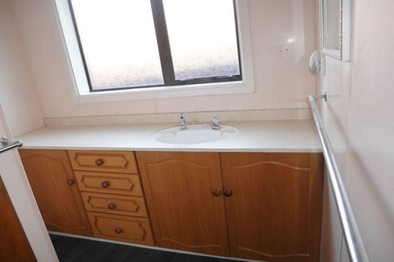 Photo of property in 9 Clearbrook Street, Shirley, Christchurch, 8052