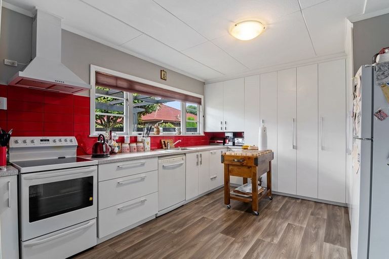 Photo of property in 3 Ranui Road, Stoke, Nelson, 7011