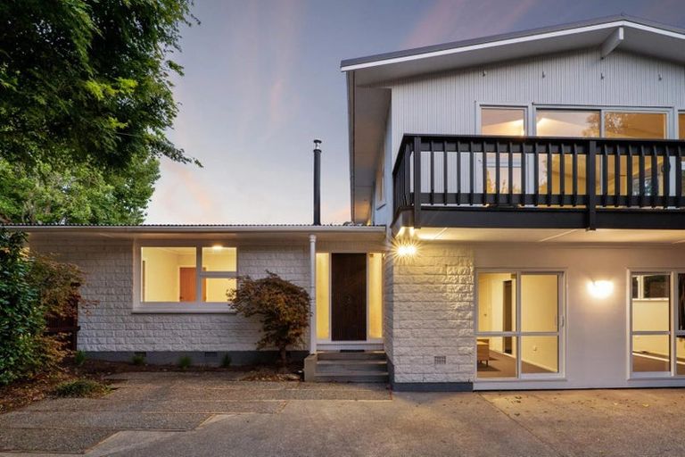 Photo of property in 65 Parkstone Avenue, Ilam, Christchurch, 8041