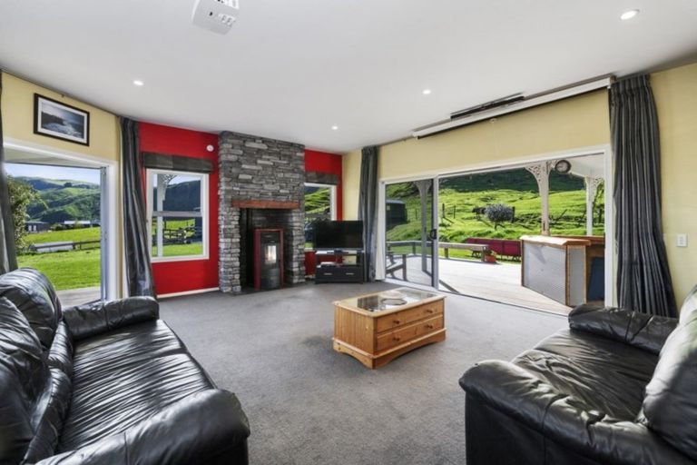 Photo of property in 40 Grant Road, Kinloch, Taupo, 3385