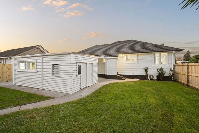 Photo of property in 19 Grandview Road, Nawton, Hamilton, 3200