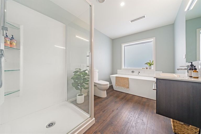 Photo of property in 10 Fire Station Lane, Trentham, Upper Hutt, 5018